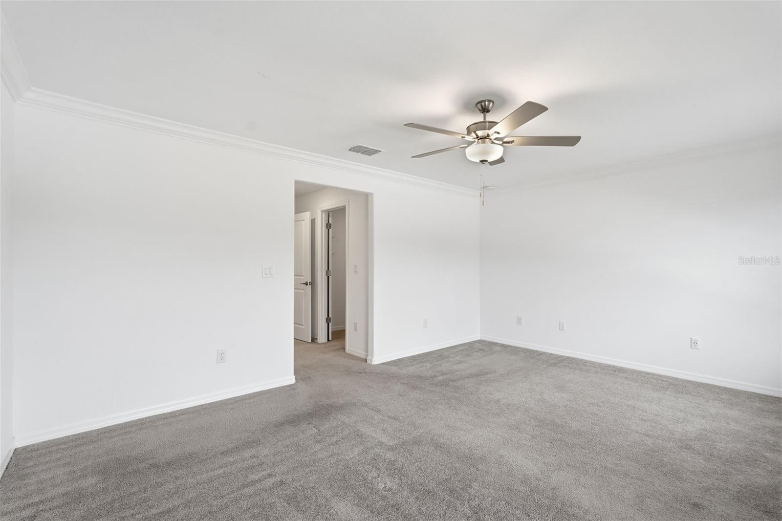 ABBOTT SQUARE - Residential