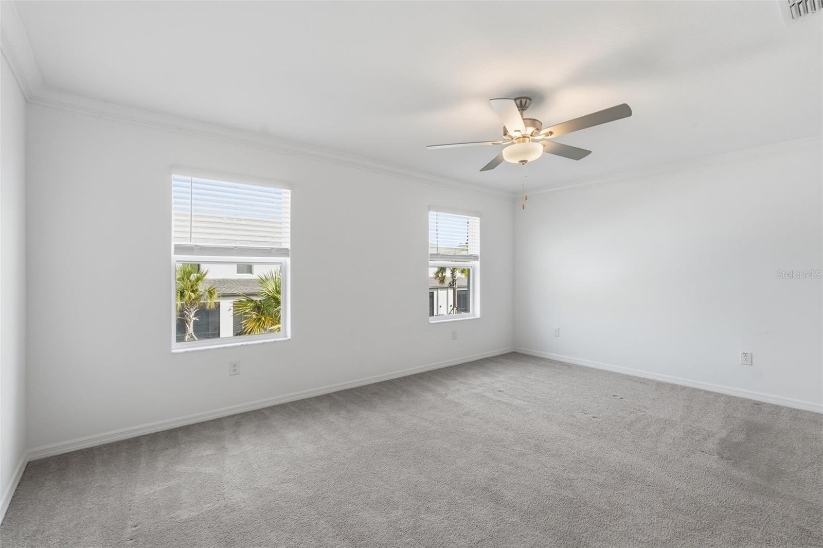 ABBOTT SQUARE - Residential