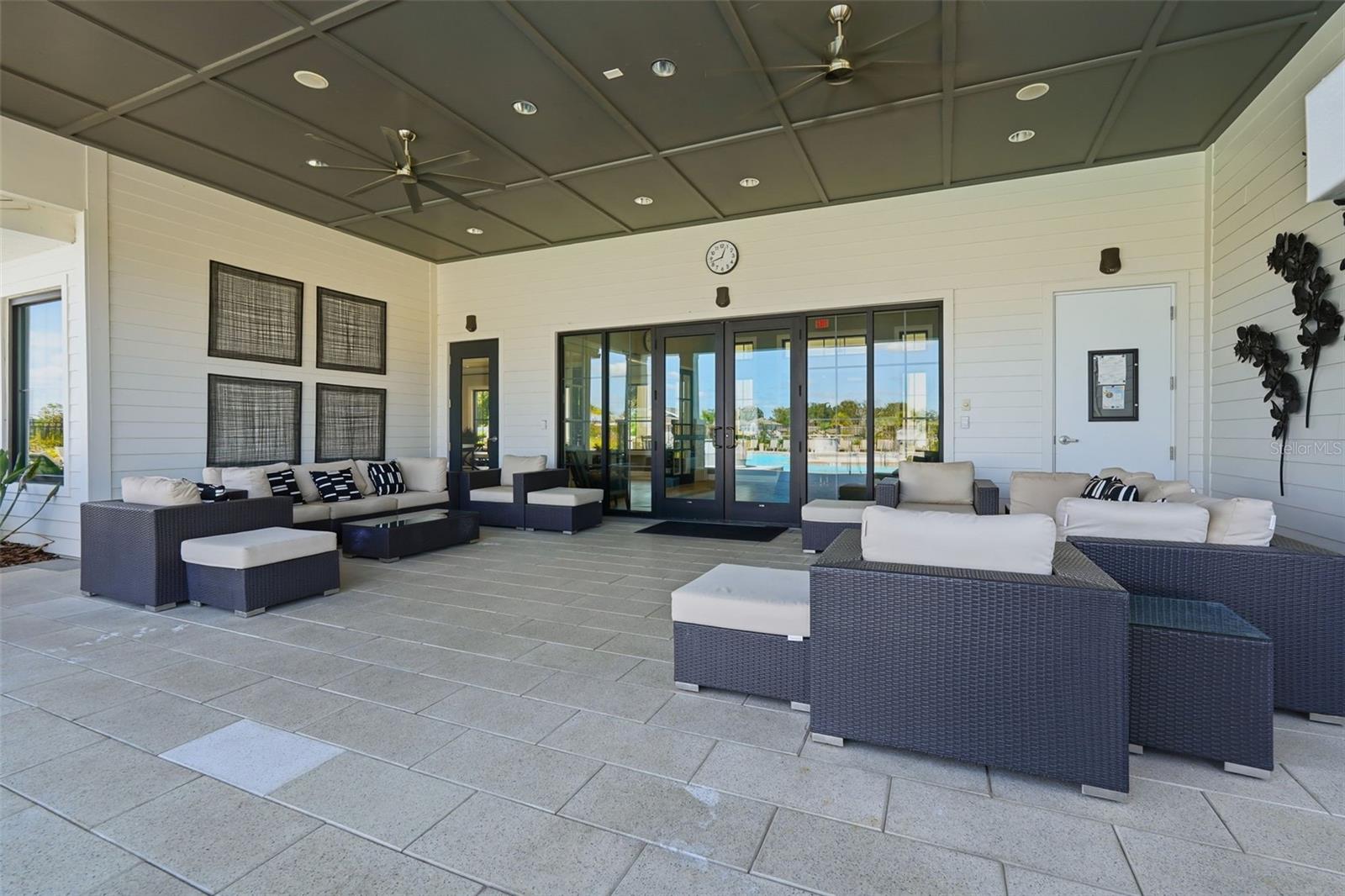 ABBOTT SQUARE - Residential