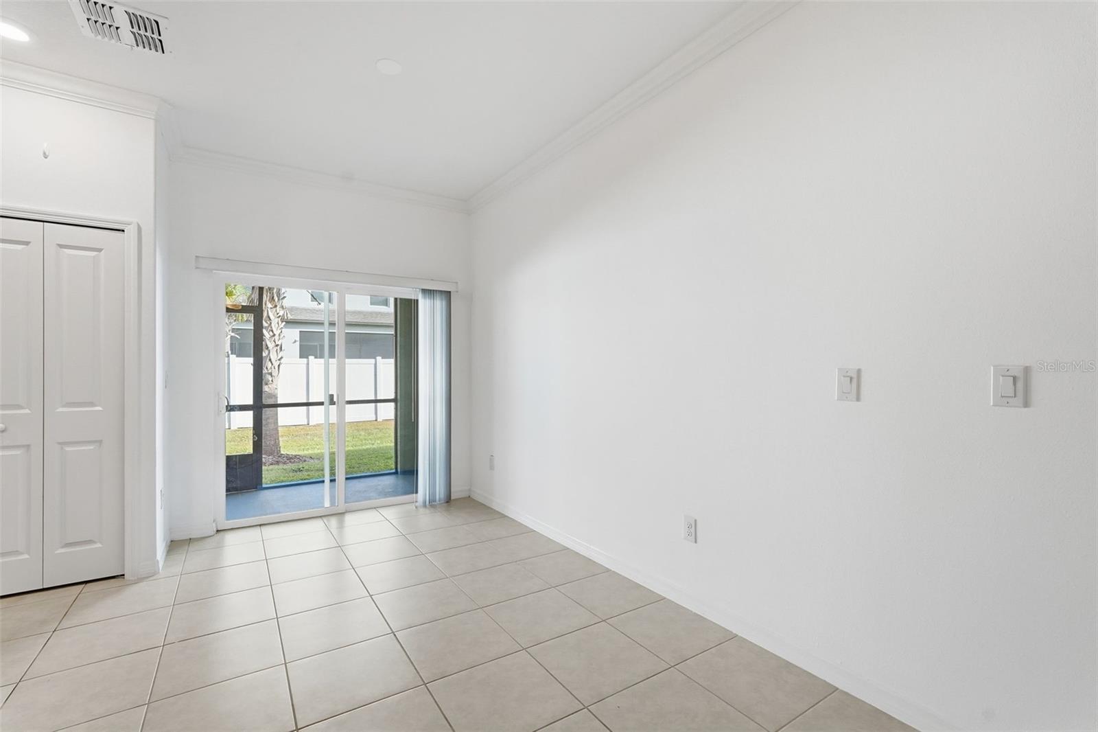 ABBOTT SQUARE - Residential