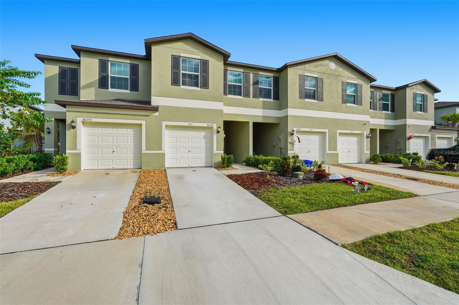 ABBOTT SQUARE - Residential