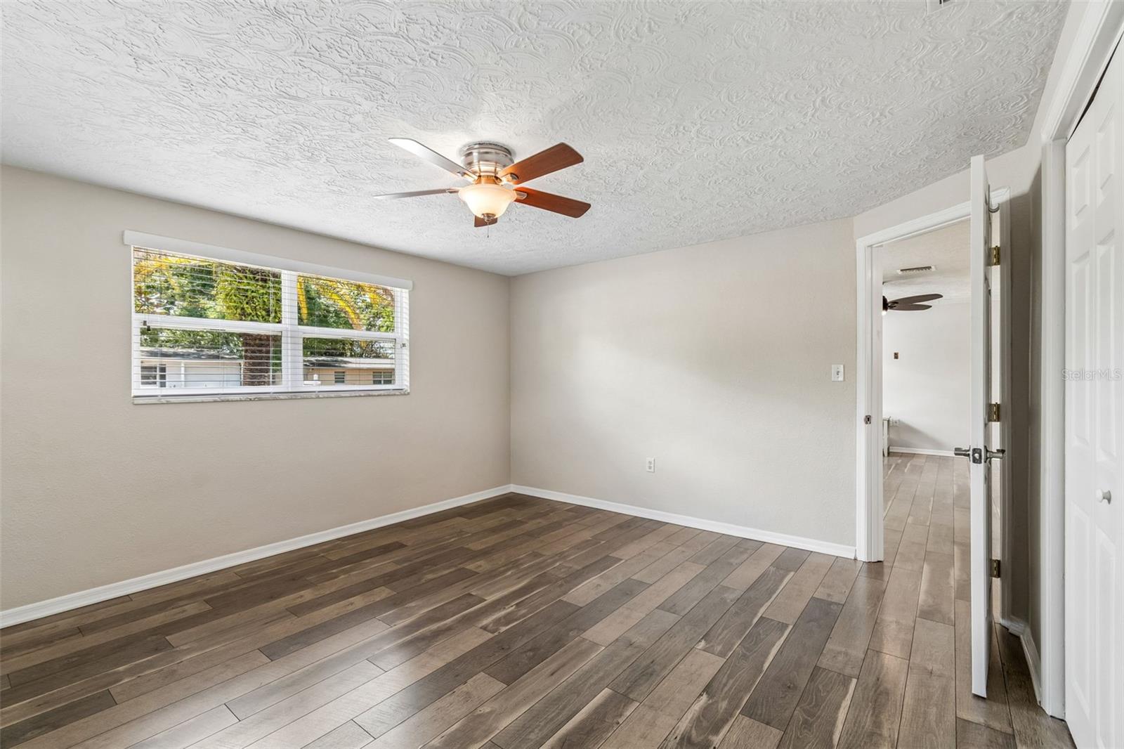 GOLDEN HEIGHTS - Residential