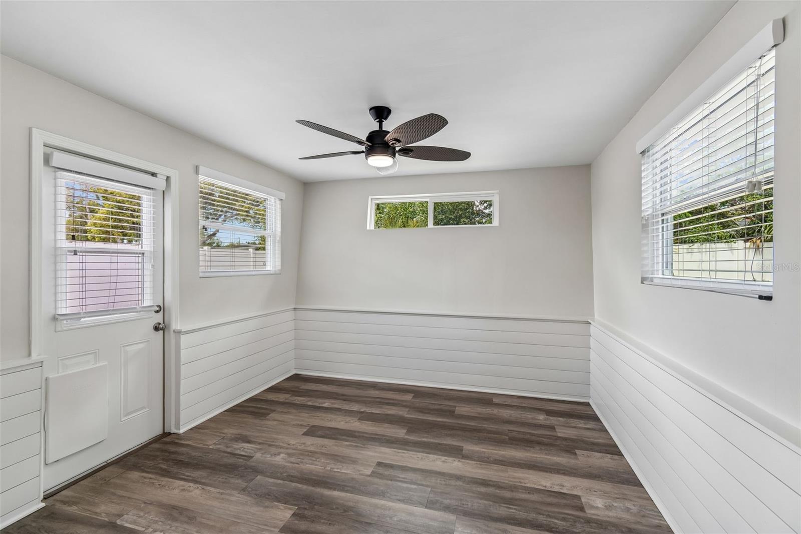 GOLDEN HEIGHTS - Residential