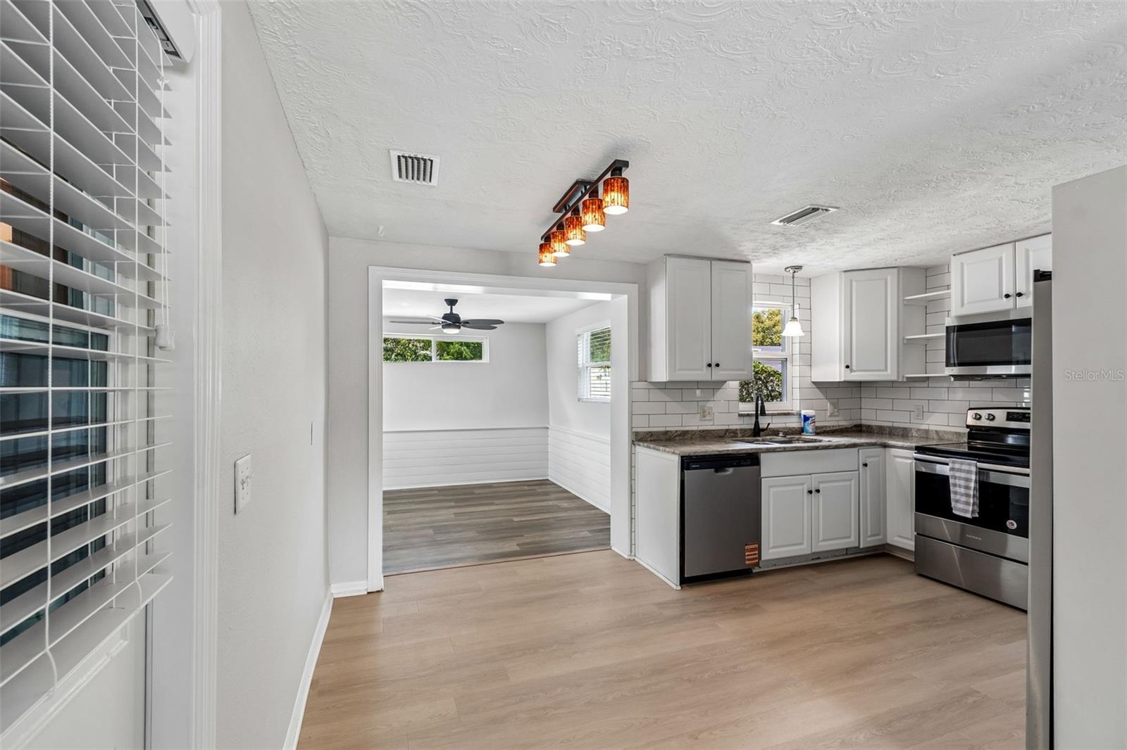 GOLDEN HEIGHTS - Residential