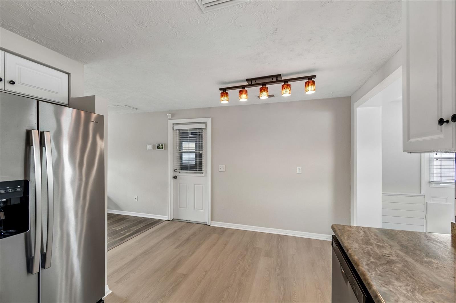 GOLDEN HEIGHTS - Residential