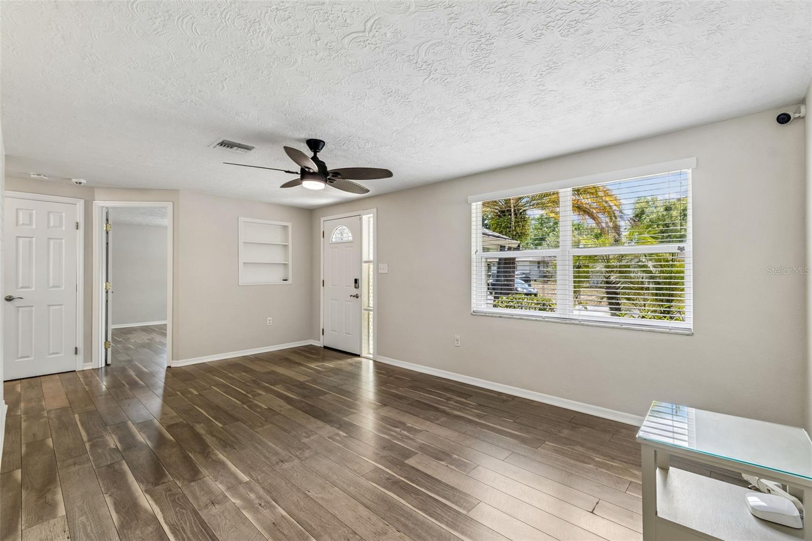 GOLDEN HEIGHTS - Residential