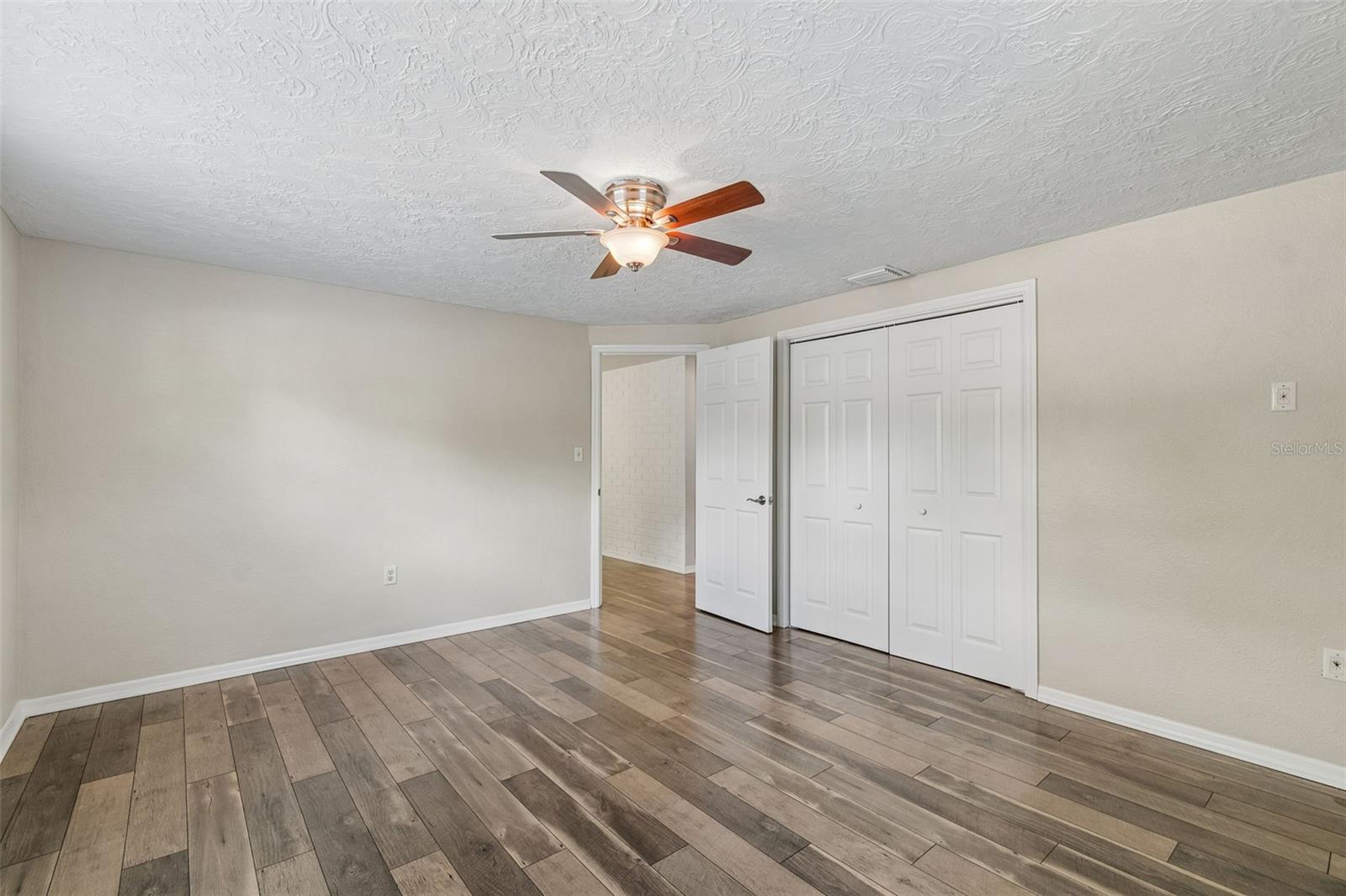 GOLDEN HEIGHTS - Residential