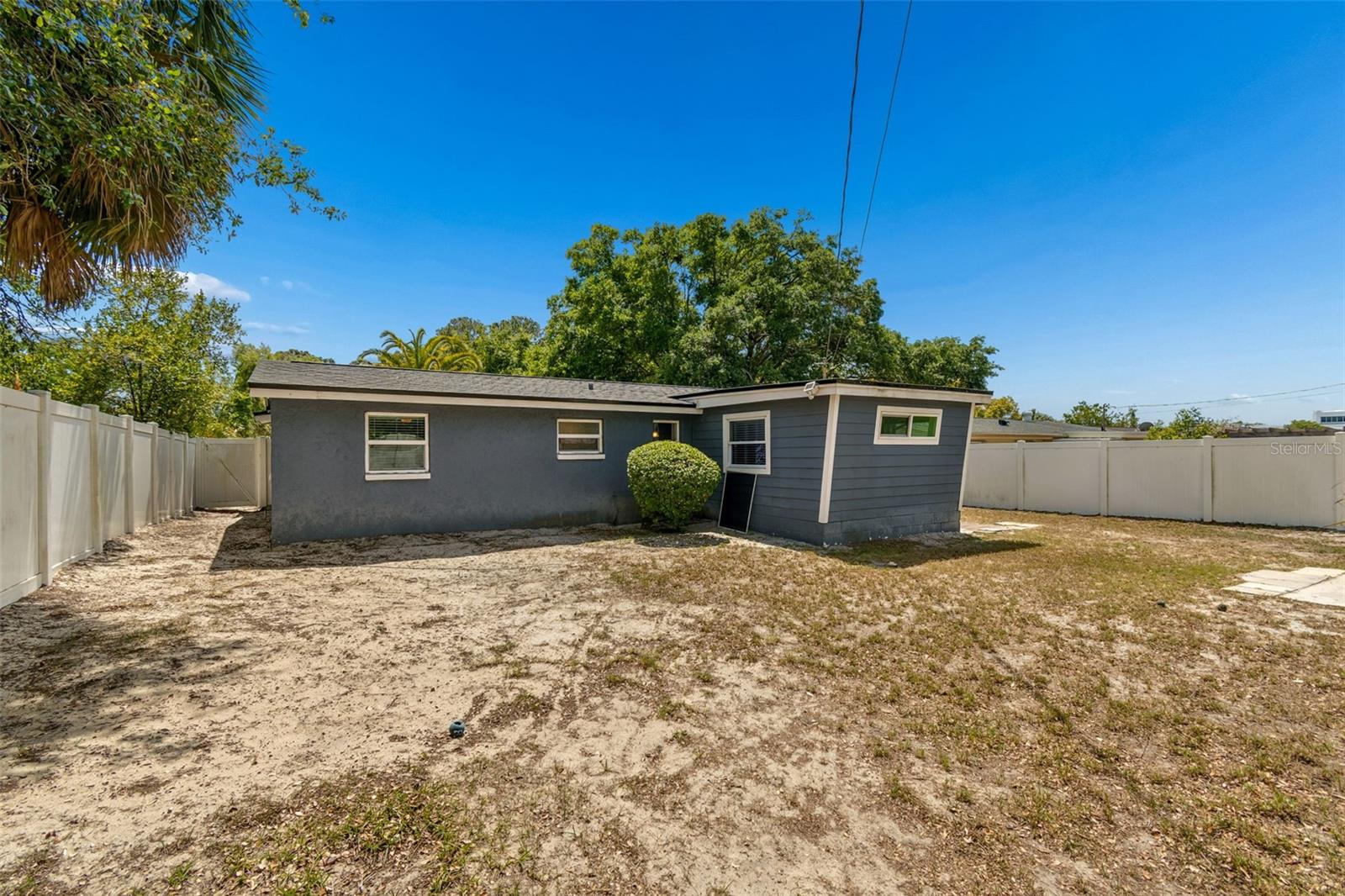 GOLDEN HEIGHTS - Residential