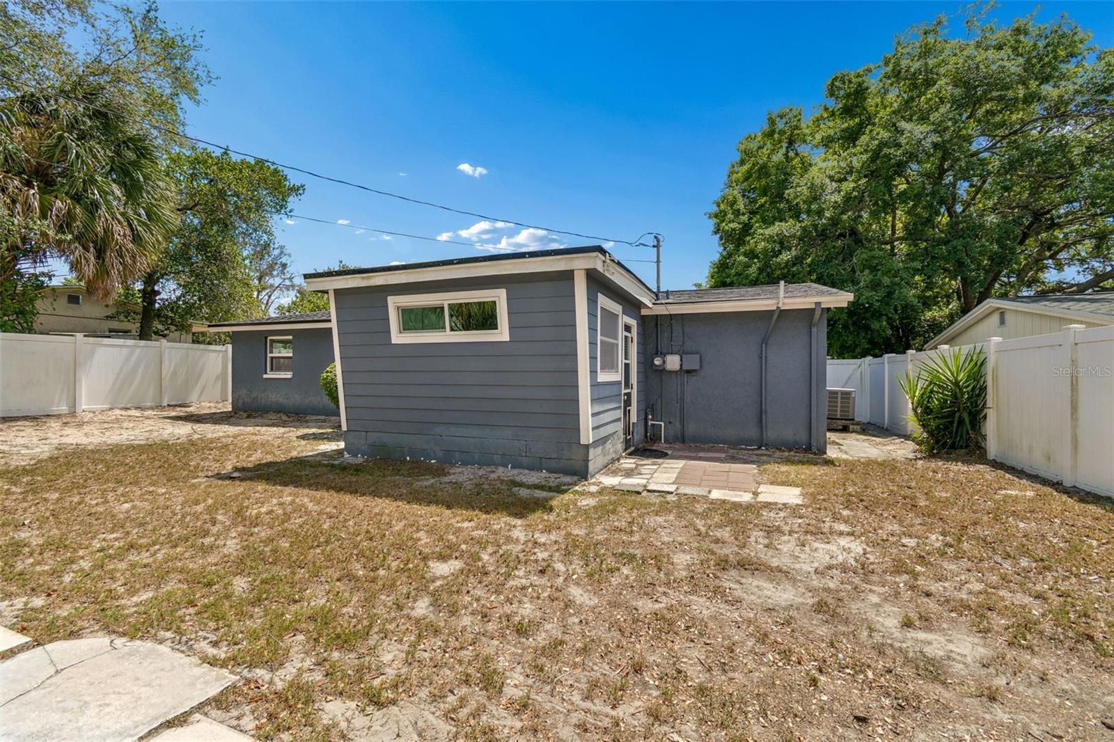 GOLDEN HEIGHTS - Residential