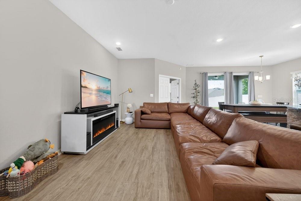 AUBURN COVE PHASES 2 & 3 - Residential