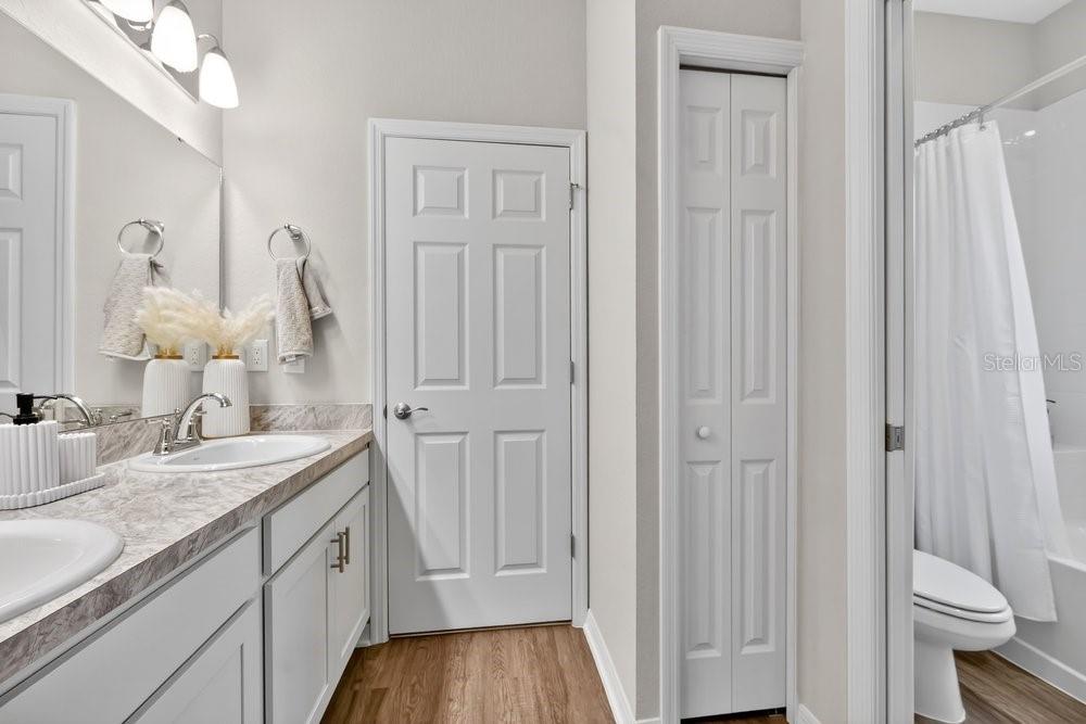 AUBURN COVE PHASES 2 & 3 - Residential