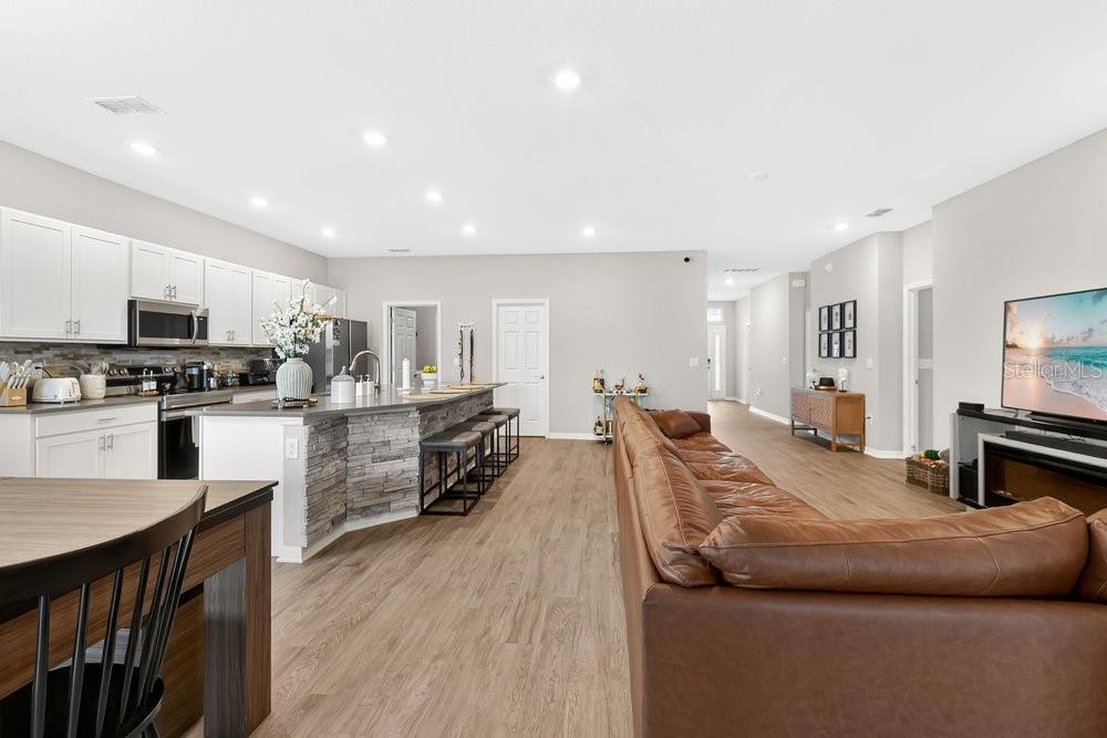 AUBURN COVE PHASES 2 & 3 - Residential