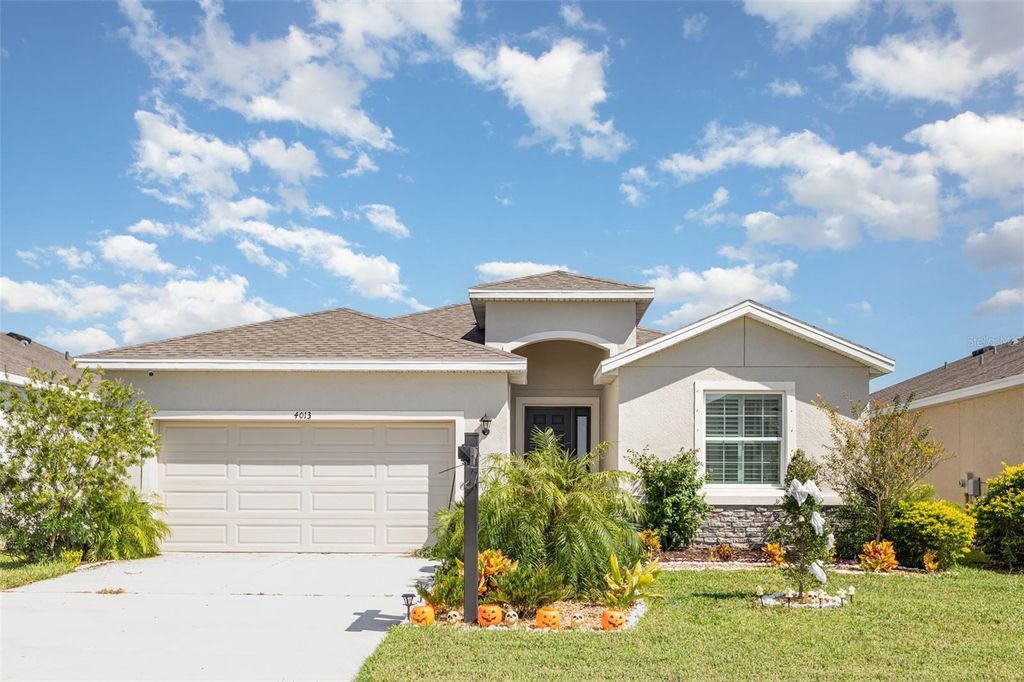 Photo of 4013 Lively Coral Place, Bradenton, FL 34208 (MLS # TB8423961)