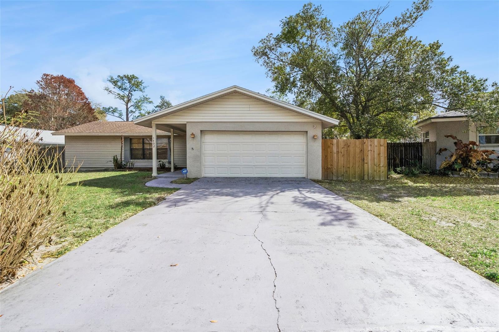 SKY LARK SUB - Residential