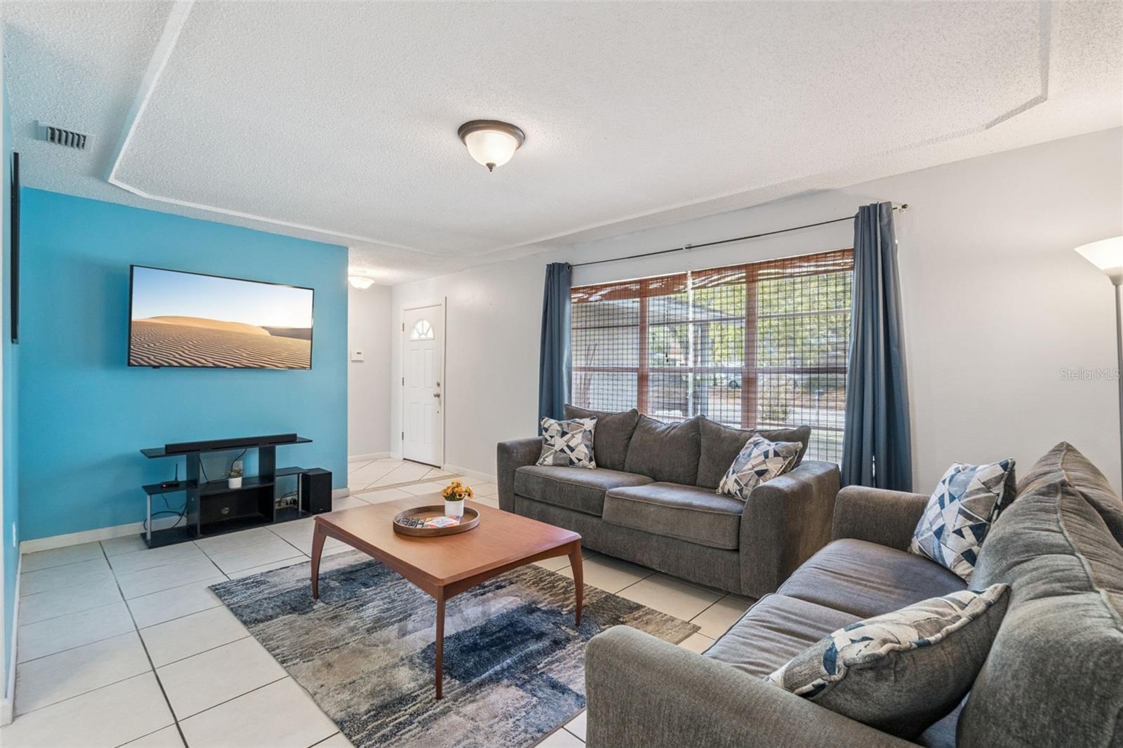 SKY LARK SUB - Residential