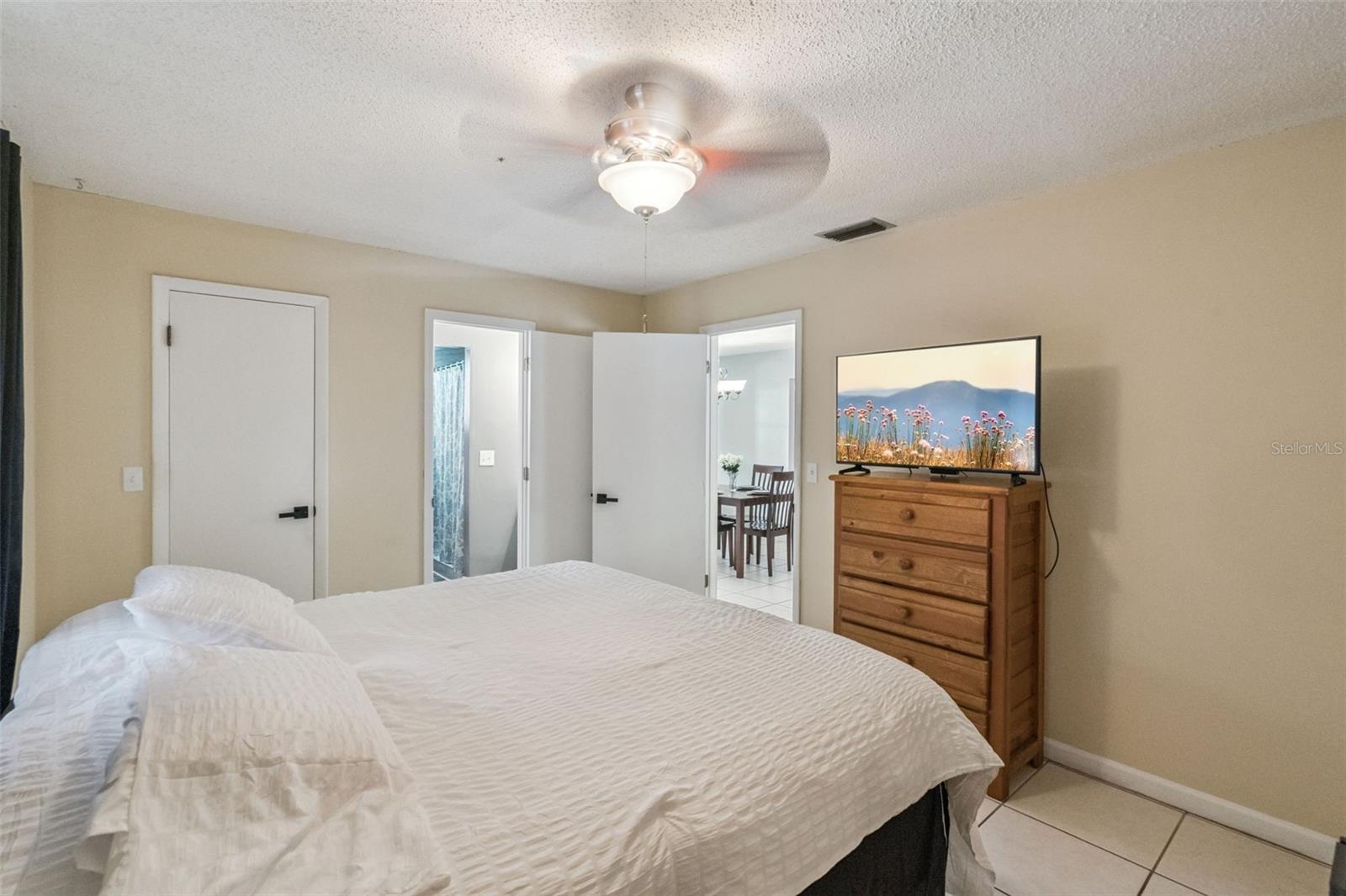 SKY LARK SUB - Residential