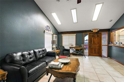 Tiny photo for 1020 E North ( Us Hwy 441) Boulevard, Leesburg, FL 34748 (MLS # G5084744)