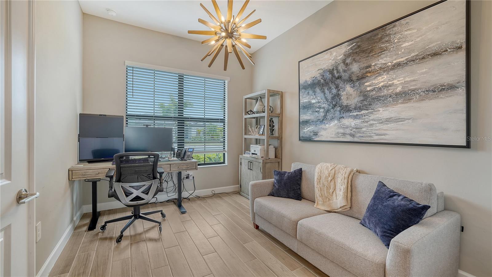 LORRAINE LAKES PH I - Residential