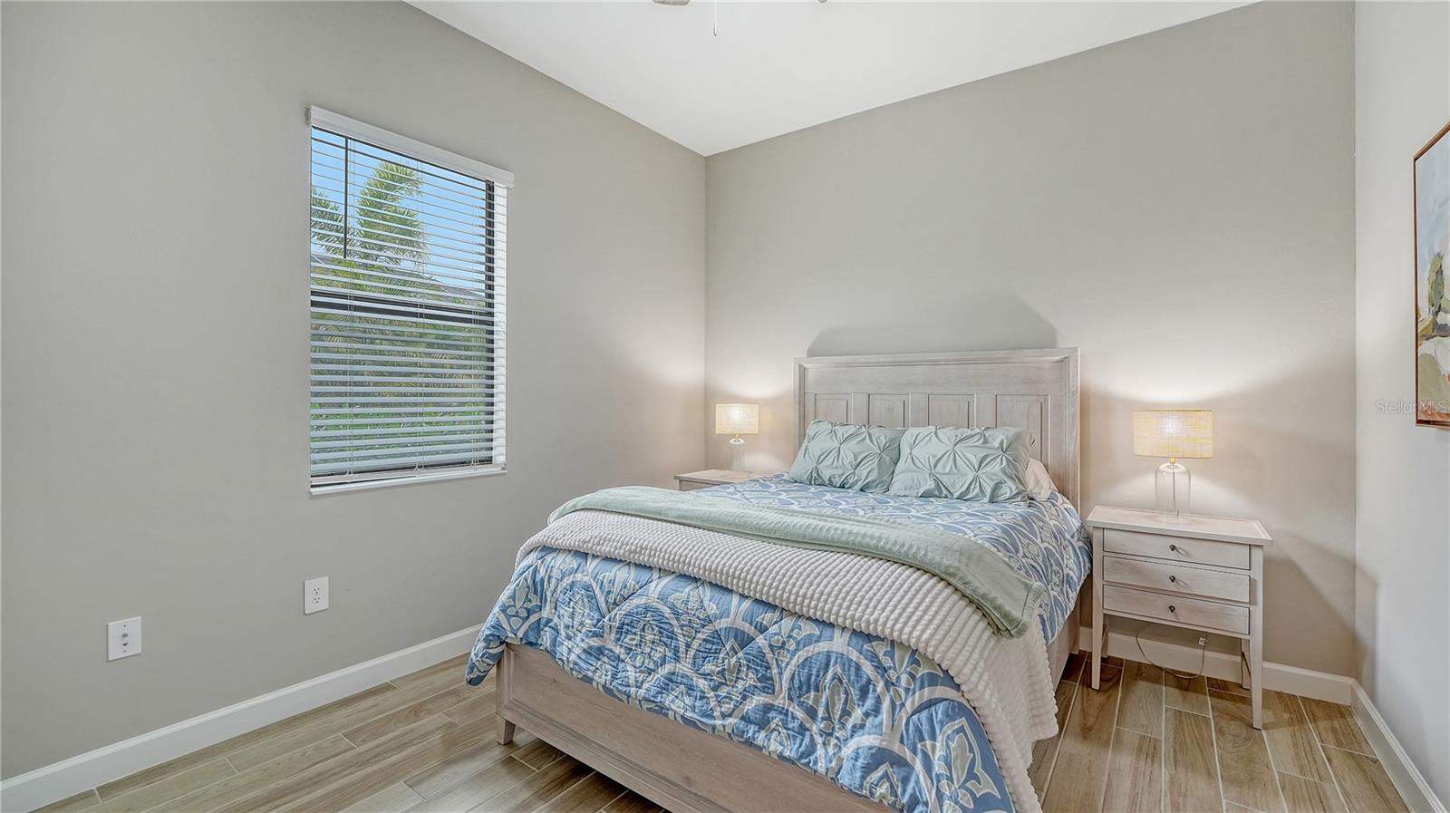 LORRAINE LAKES PH I - Residential