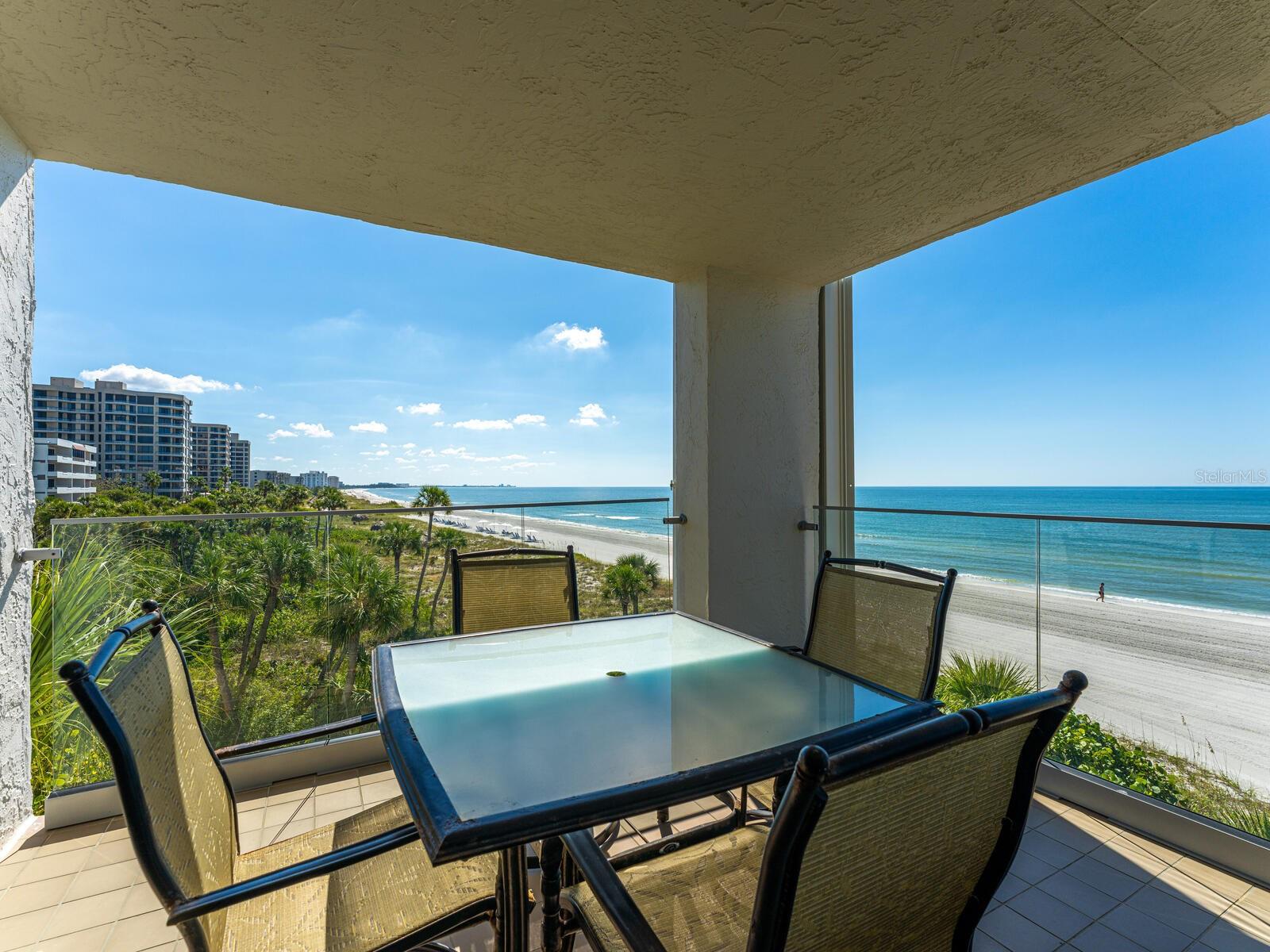 TENCON BEACH - Residential Lease