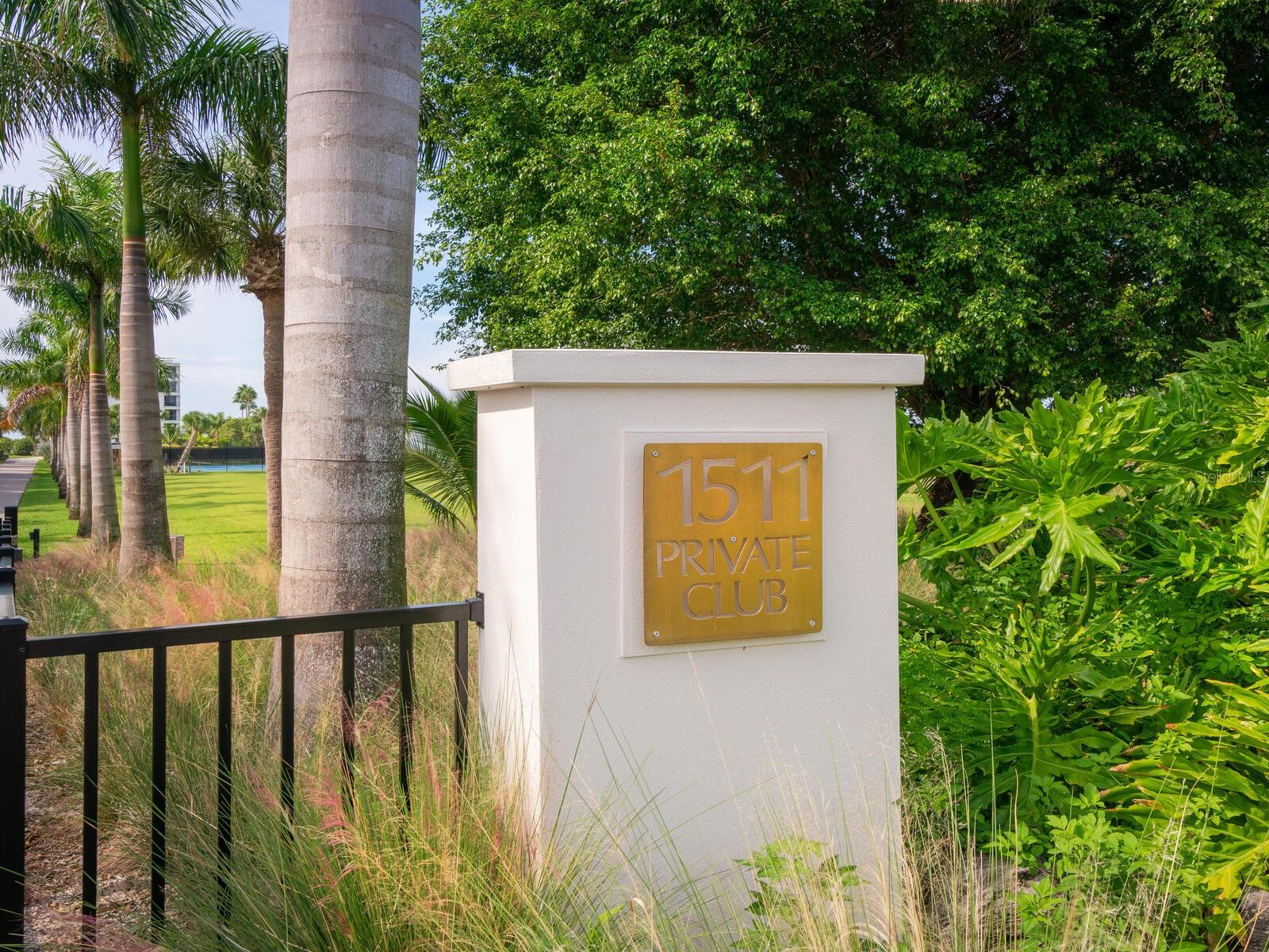 TENCON BEACH - Residential Lease