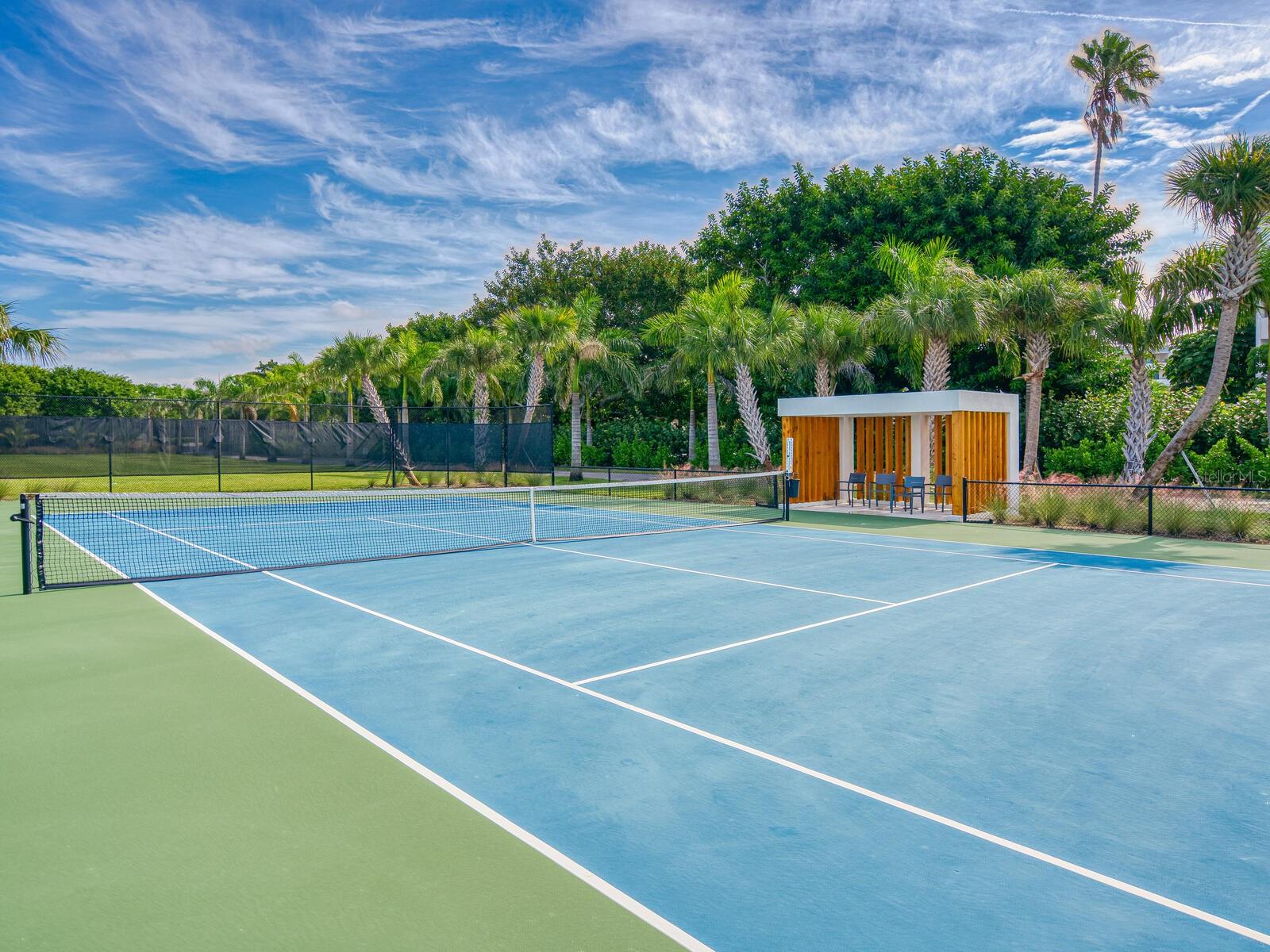 TENCON BEACH - Residential Lease