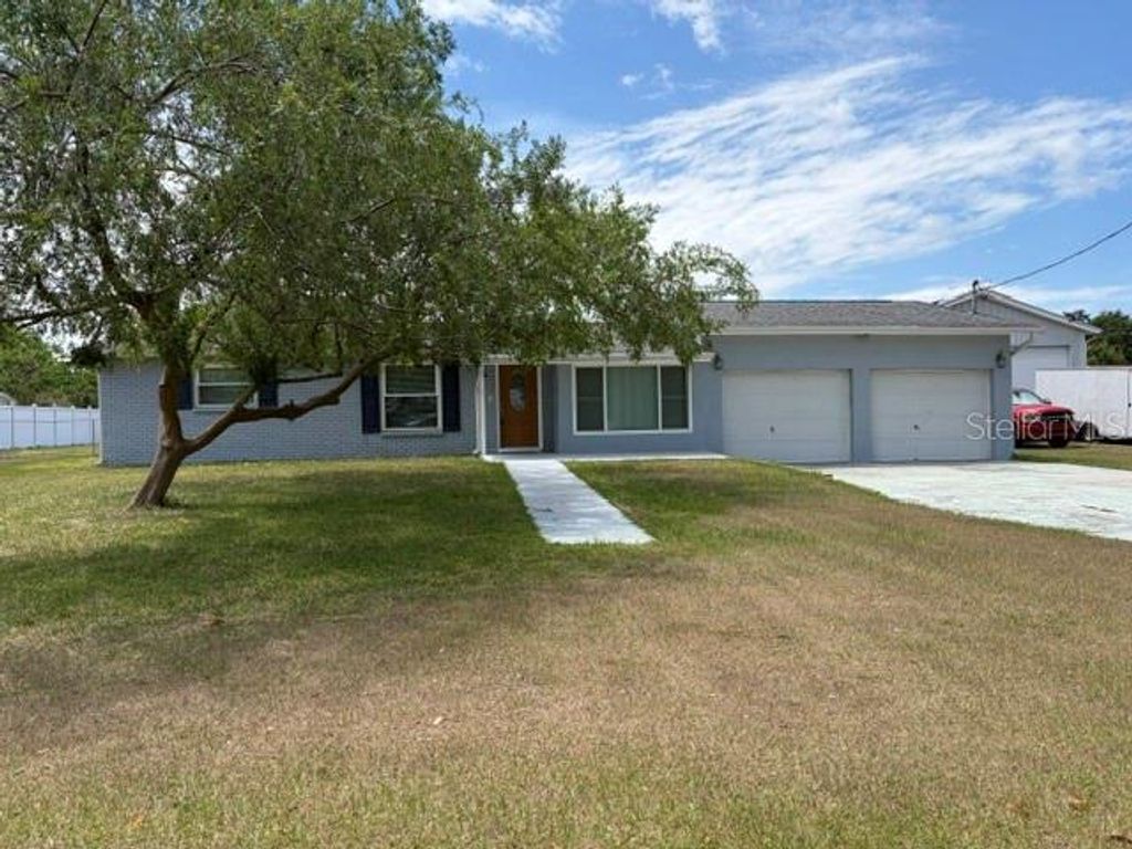 Photo of 613 Bama Road, Brandon, FL 33511 (MLS # TB8504524)
