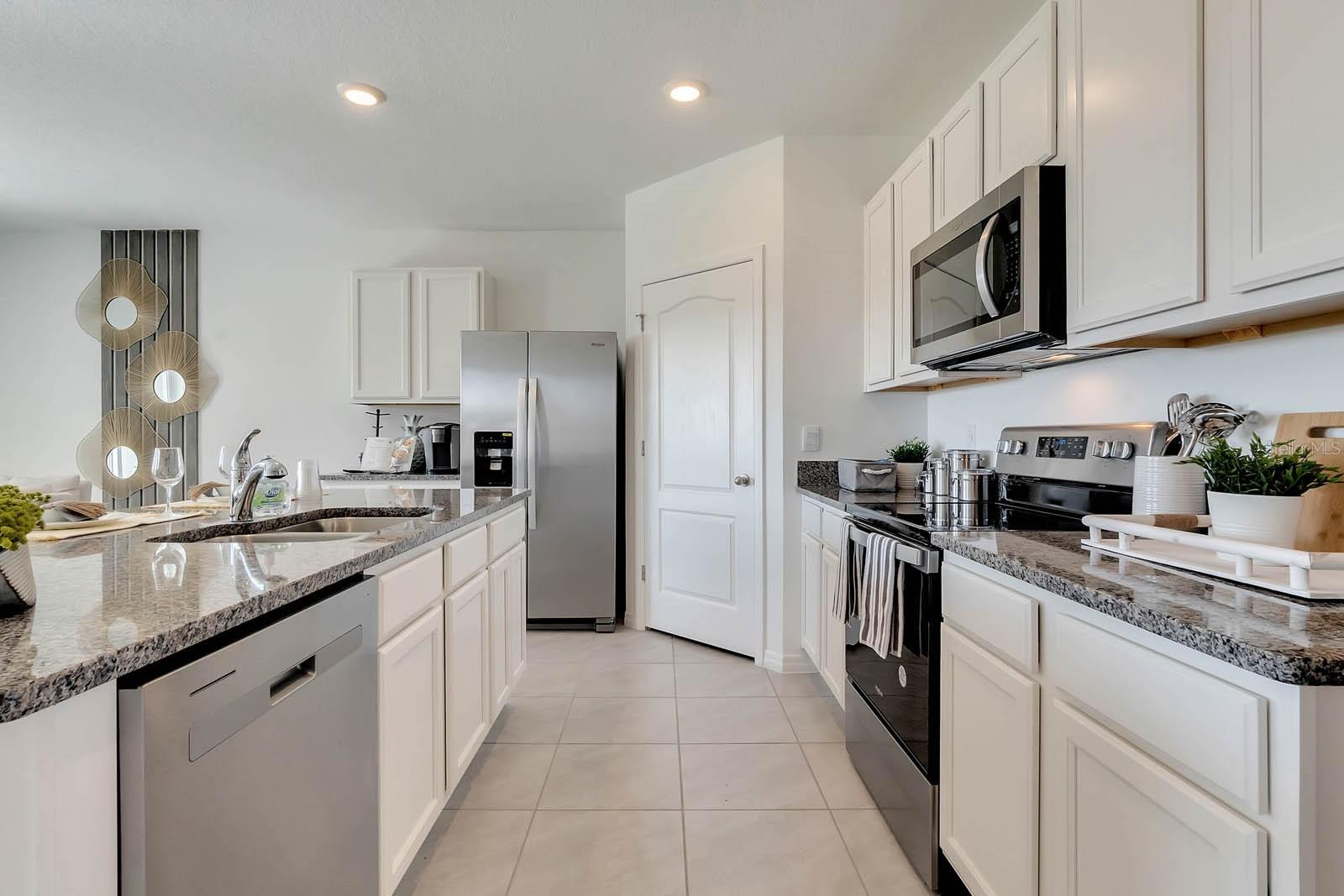 EAGLE HAMMOCK - Residential