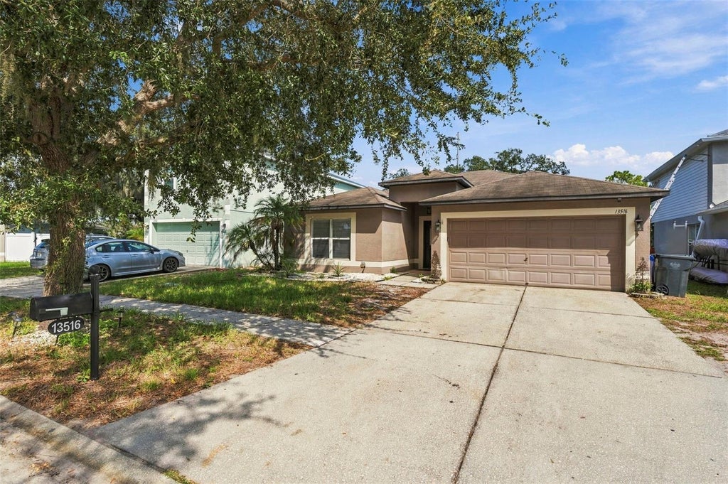 Photo of 13516 Copper Head Drive, Riverview, FL 33569 (MLS # TB8559085)