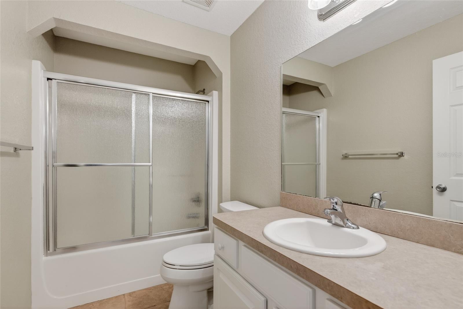 SILVER SPGS SHORES UN 07 - Residential