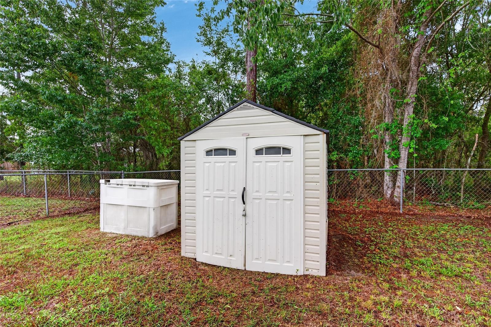 SILVER SPGS SHORES UN 07 - Residential