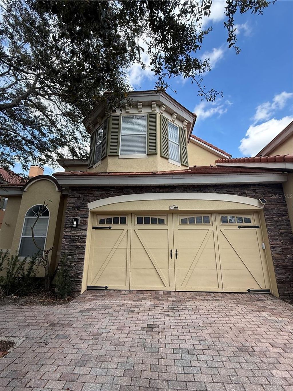 Photo of 7166 Regina Way, Orlando, FL 32819 (MLS # R4910677)