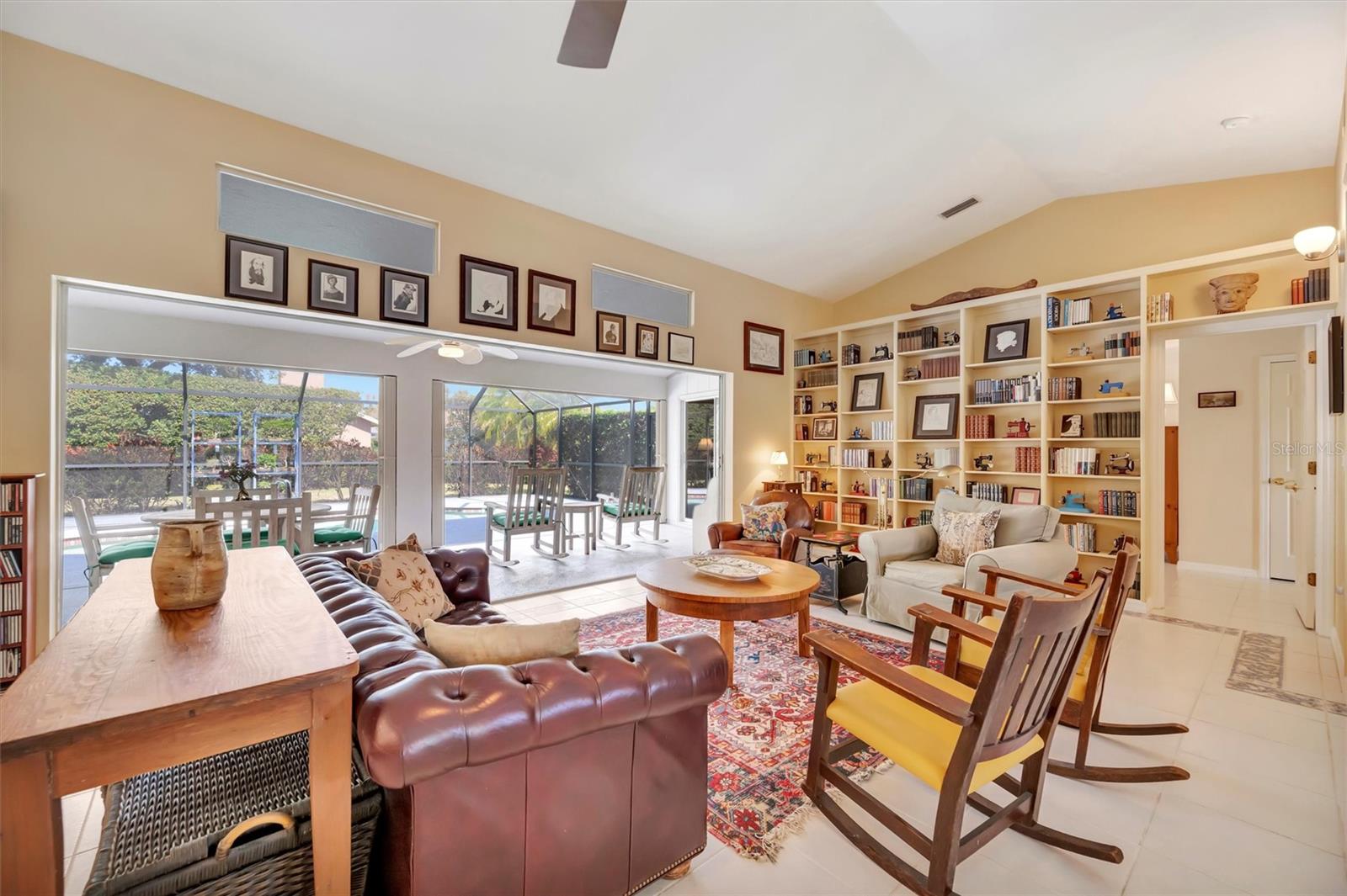 MISTY OAKS - Residential