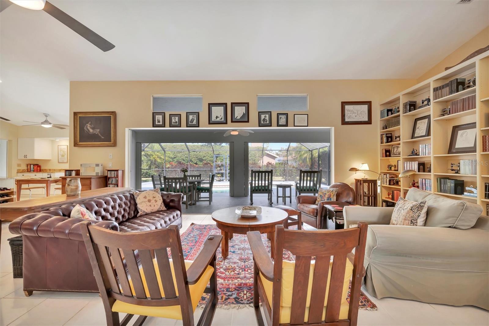 MISTY OAKS - Residential