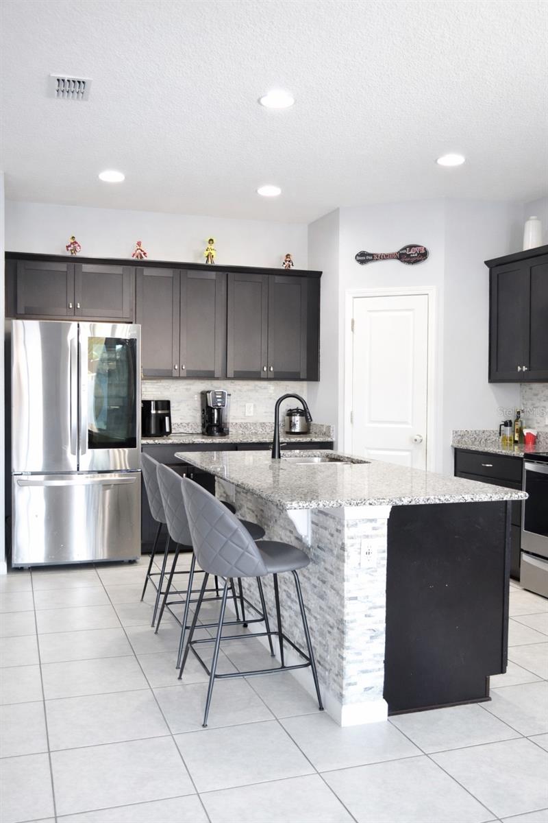 FERNANDA PLACE PH 2 - Residential