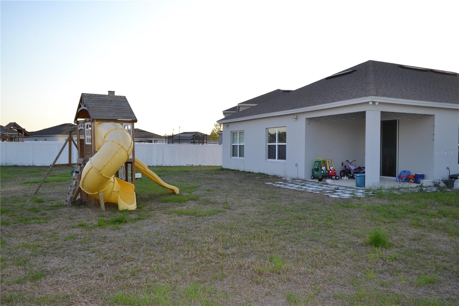 FERNANDA PLACE PH 2 - Residential