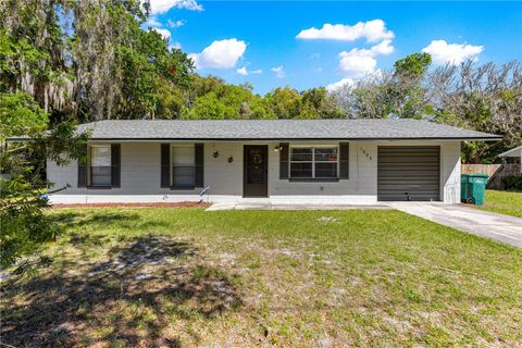Photo of 1905 Virginia Avenue, Eustis, FL 32726 (MLS # G5109849)