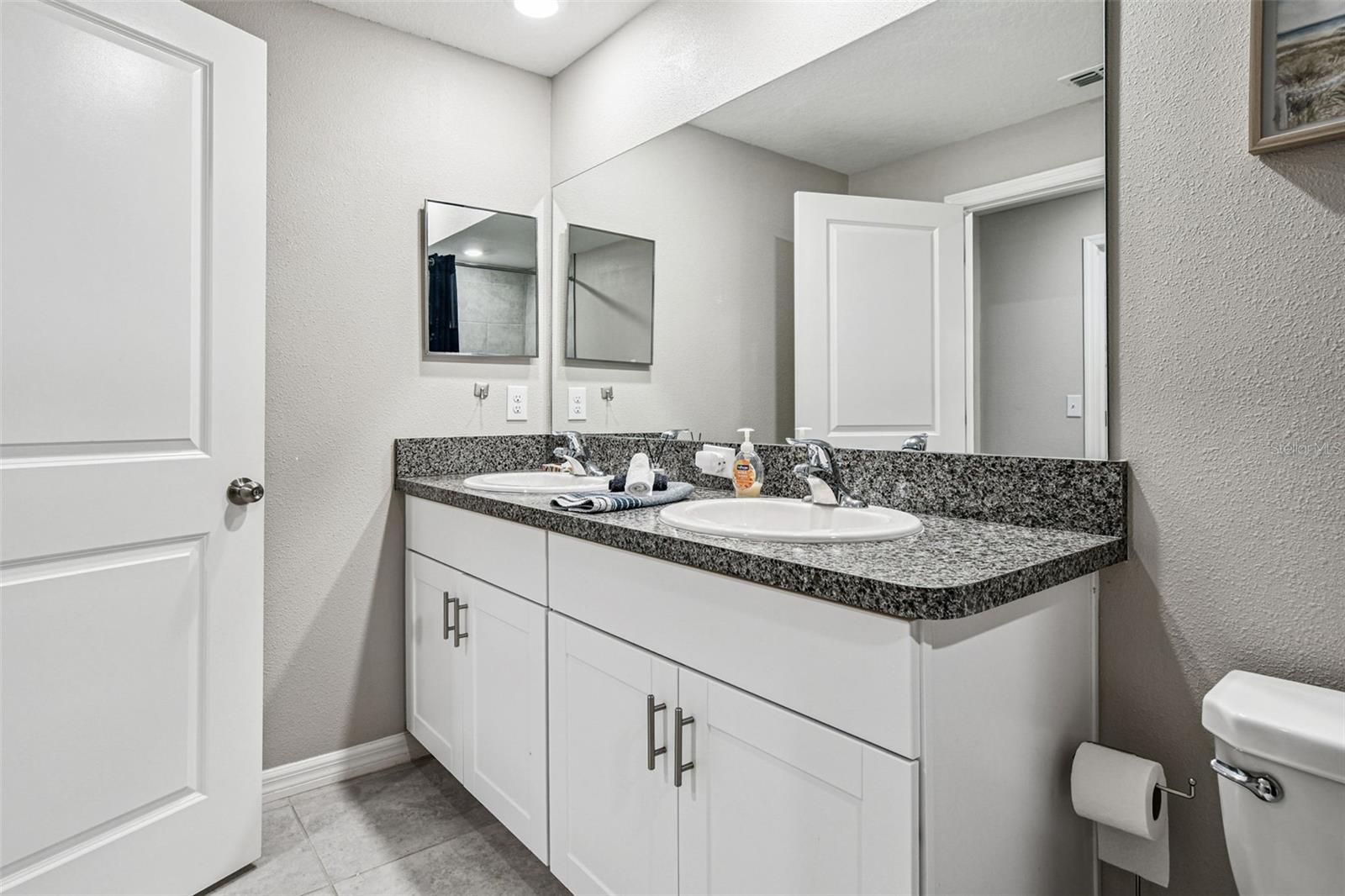 TOUCHSTONE TRACTS B-F PH 7 - Residential Lease