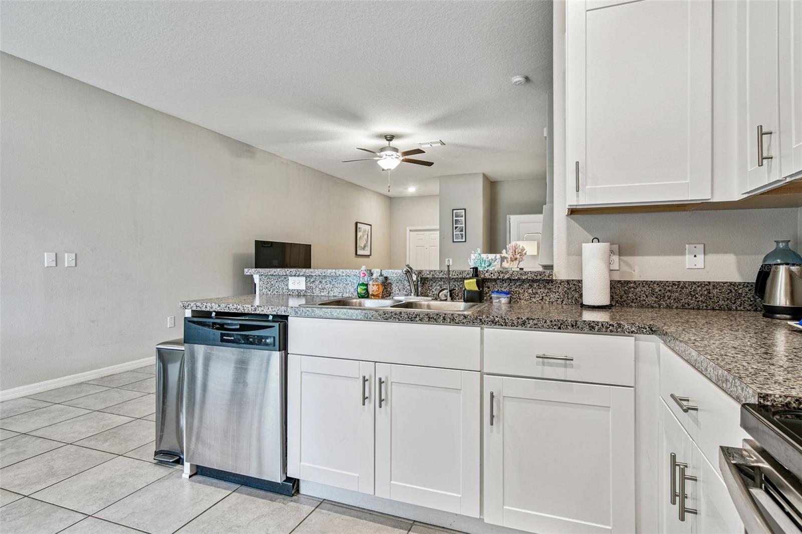 TOUCHSTONE TRACTS B-F PH 7 - Residential Lease