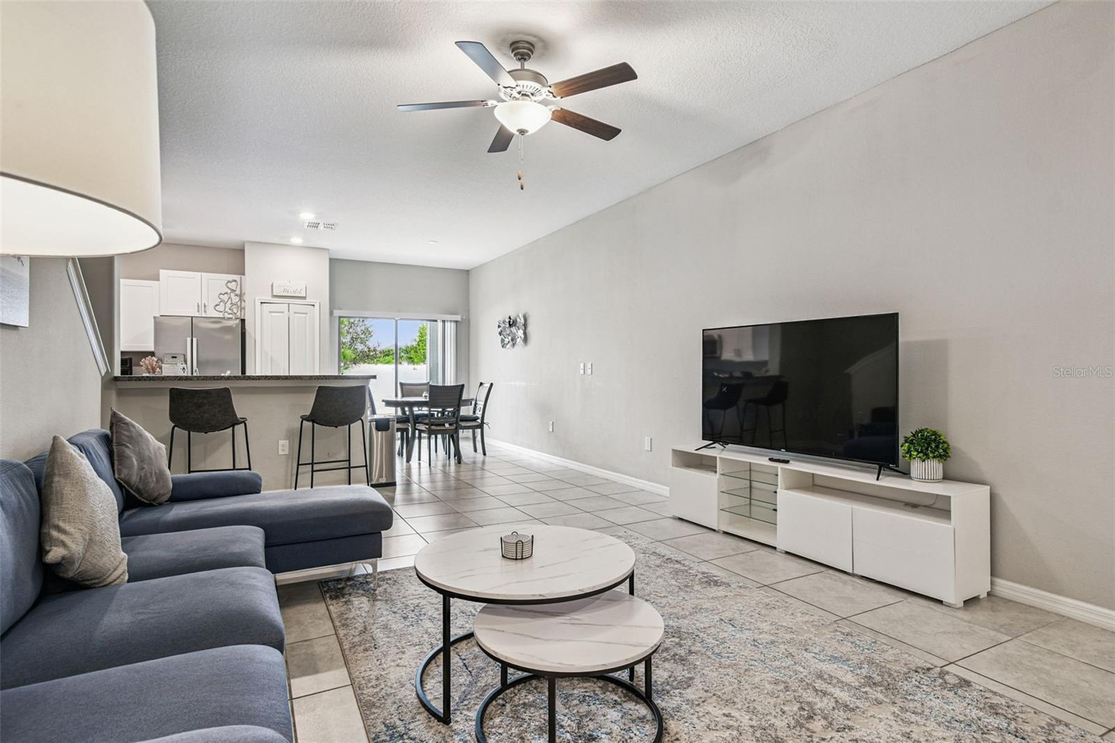 TOUCHSTONE TRACTS B-F PH 7 - Residential Lease