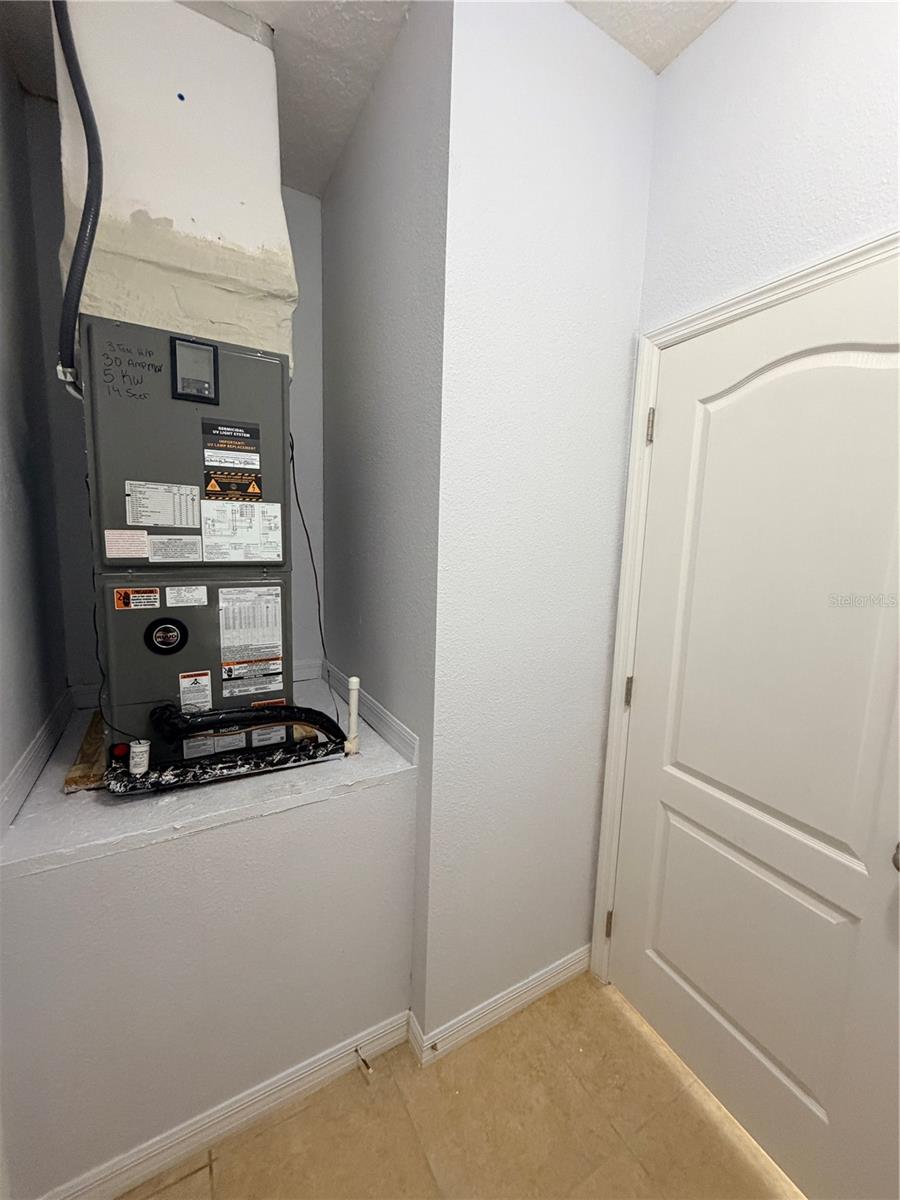 MASCOTTE LAKE JACKSON RIDGE PH 01 - Residential Lease