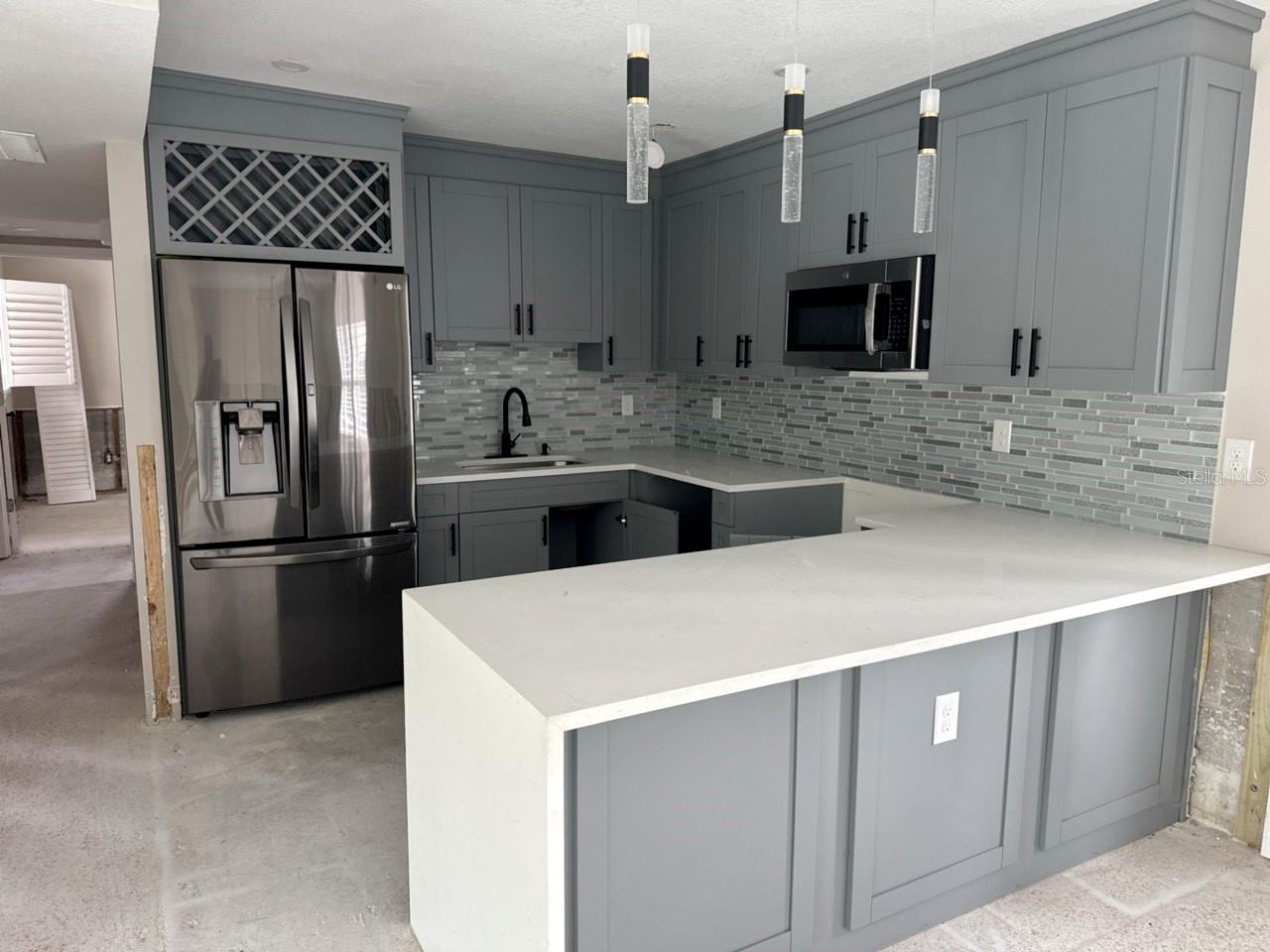 SHORE ACRES OVERLOOK SEC - Residential