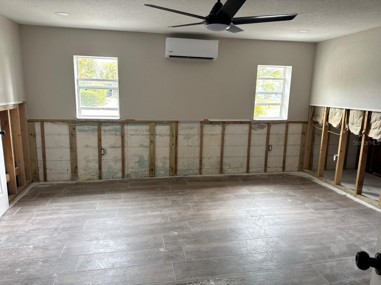 SHORE ACRES OVERLOOK SEC - Residential