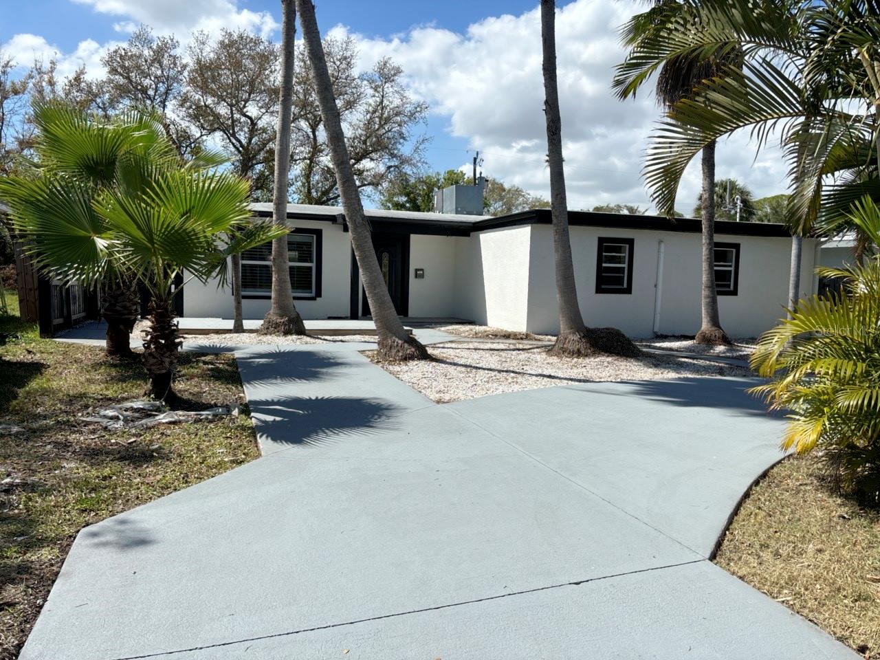 SHORE ACRES OVERLOOK SEC - Residential