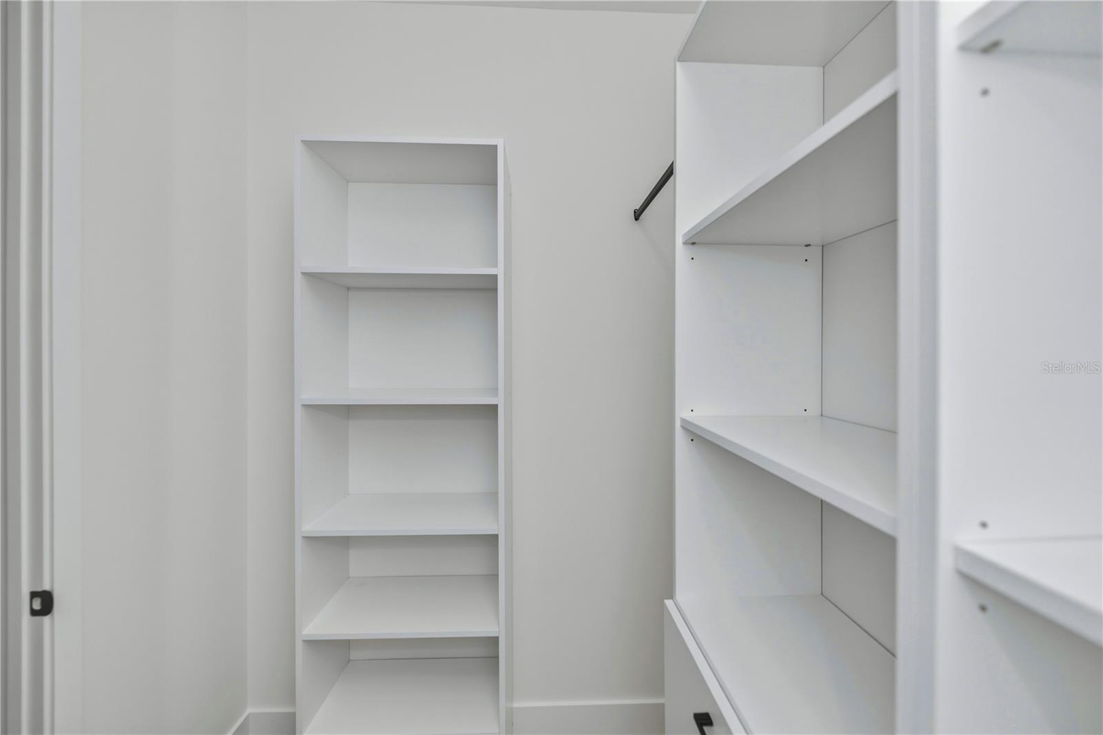 ROTONDA MEADOWS - Residential