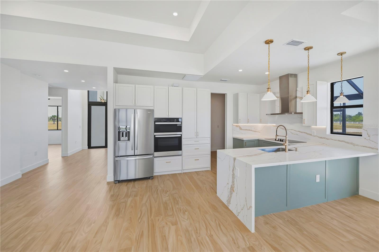 ROTONDA MEADOWS - Residential