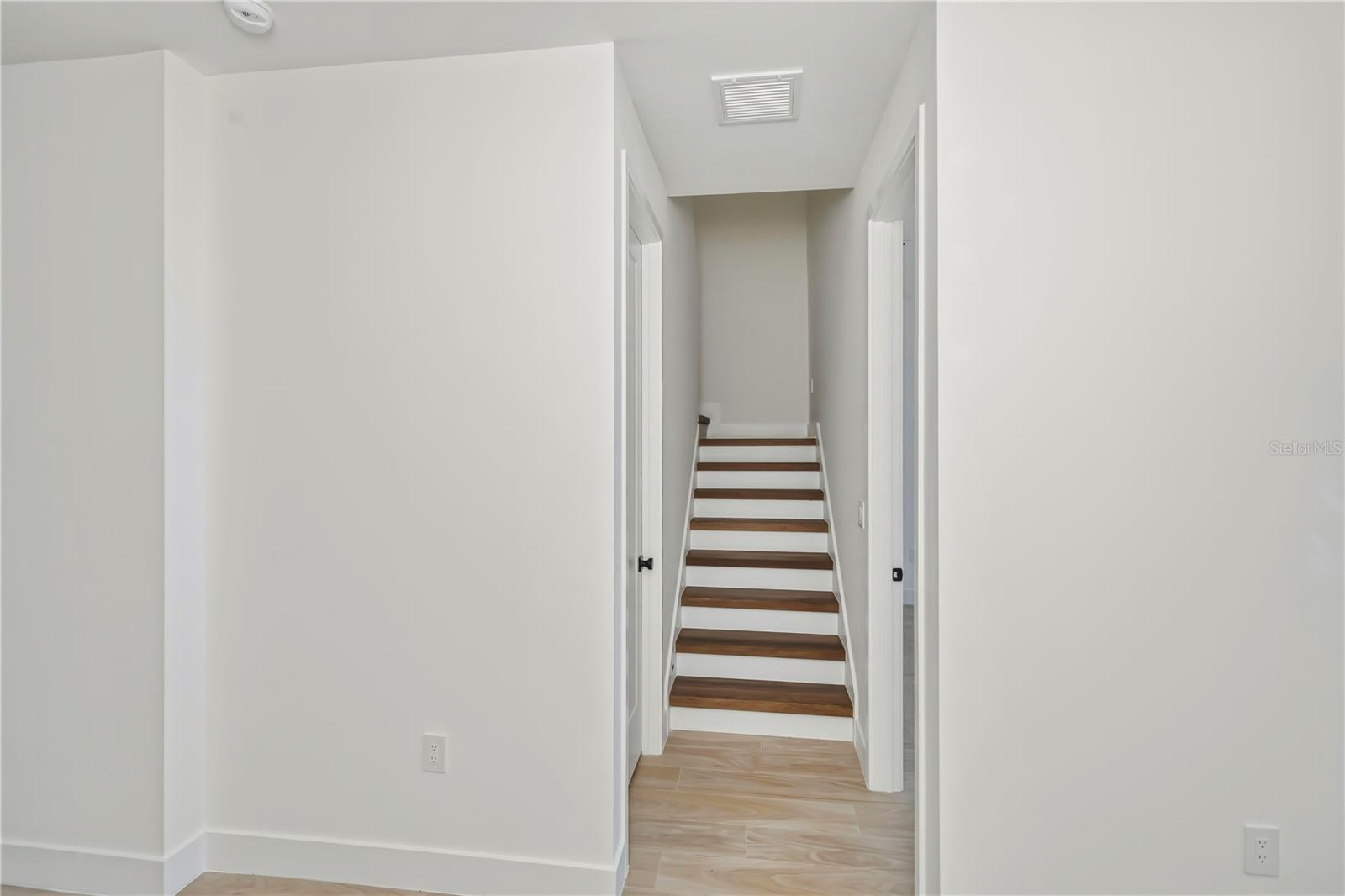 ROTONDA MEADOWS - Residential