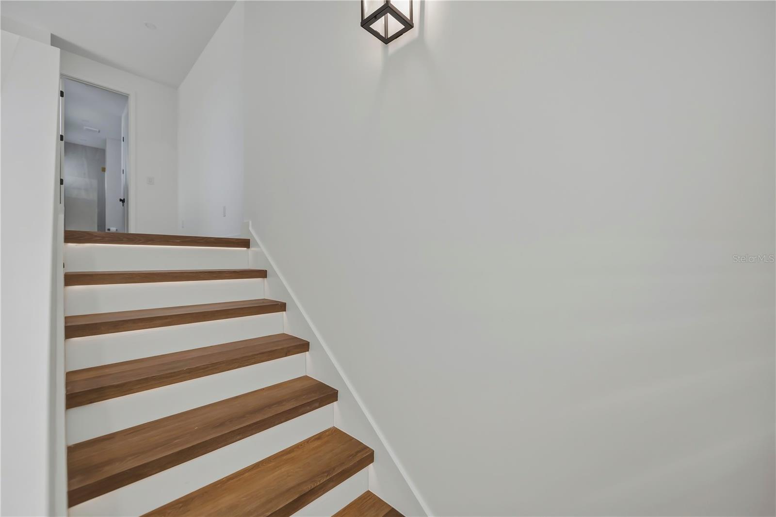 ROTONDA MEADOWS - Residential