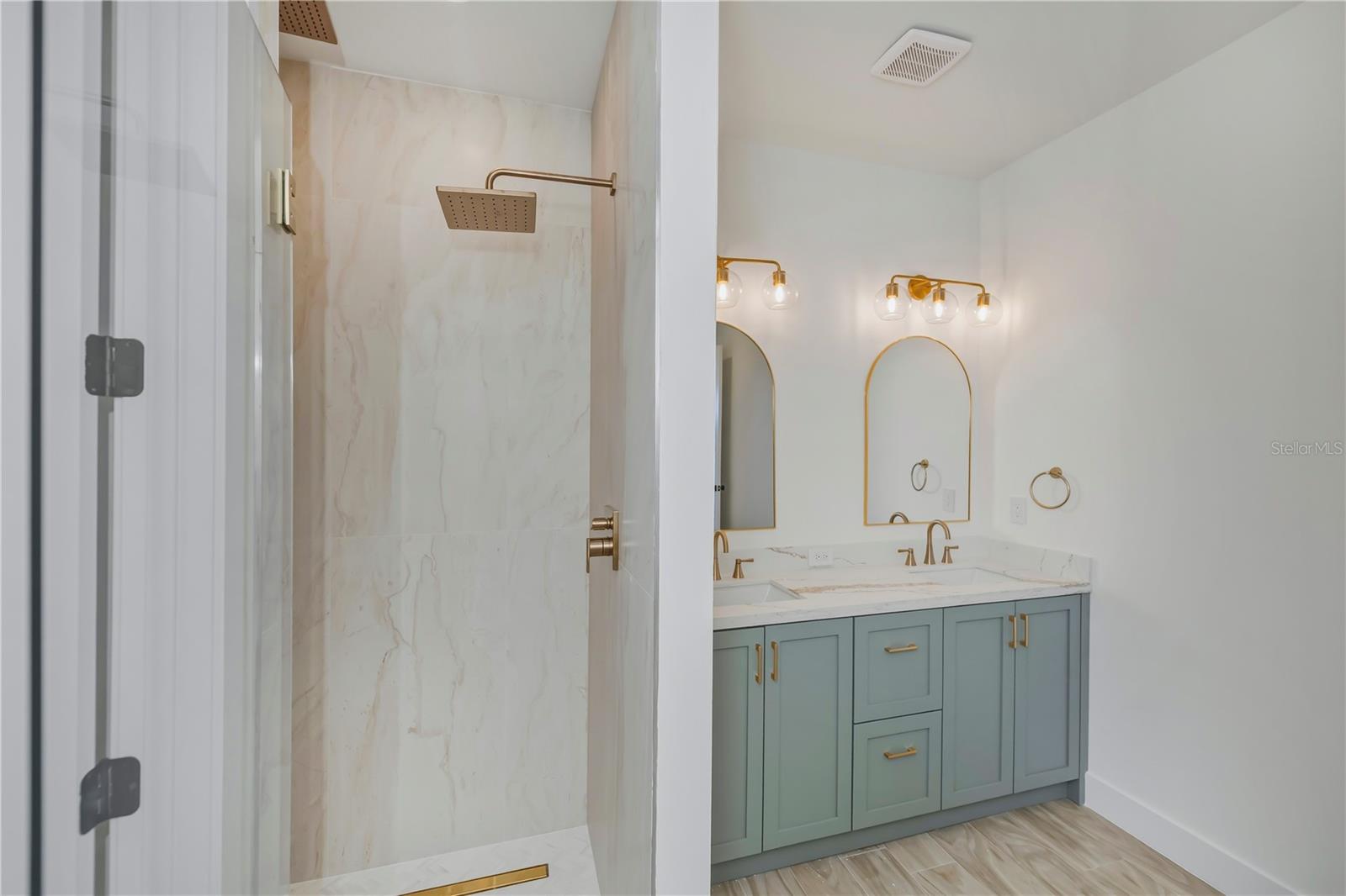 ROTONDA MEADOWS - Residential