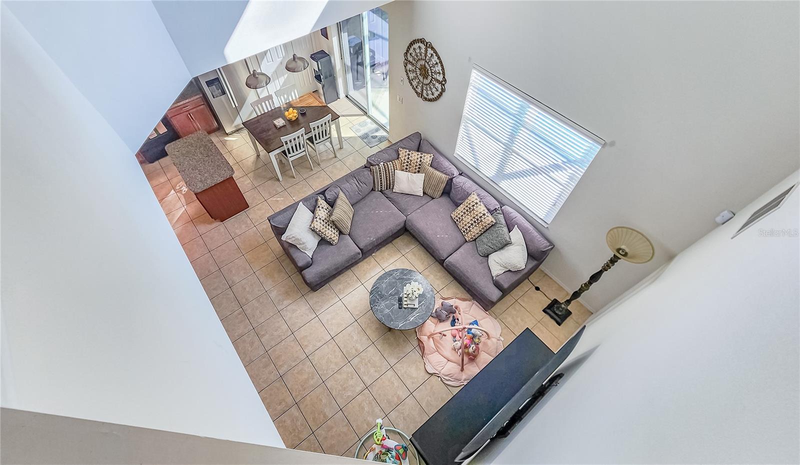 VERANDA PALMS - Residential Lease